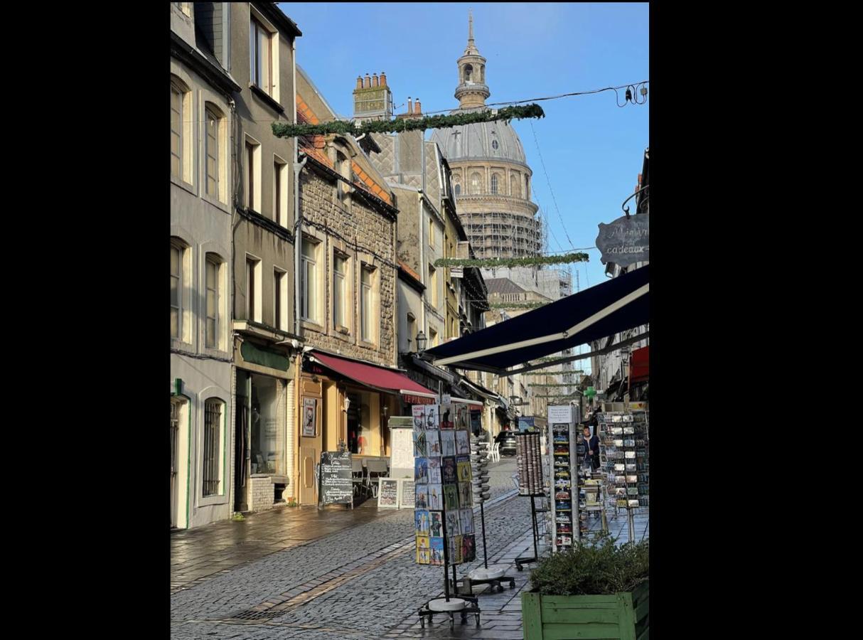 Le Henry Au Coeur De La Vieille Ville Булон сюр Мер Екстериор снимка